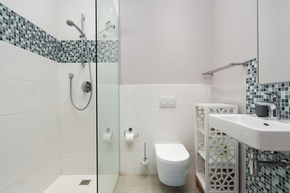 39 Loader Comfort House 20