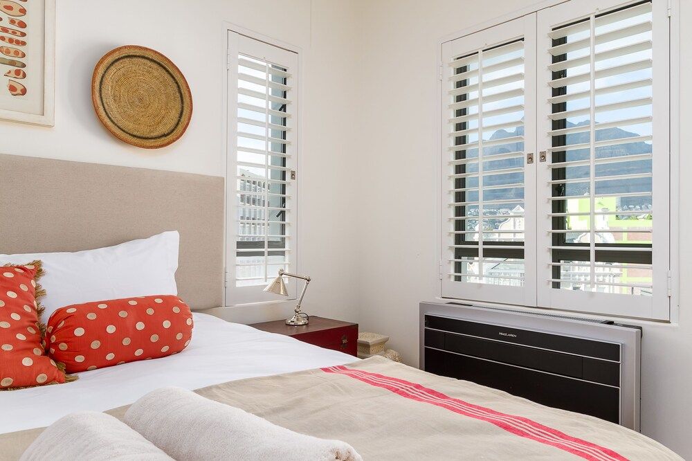 undefined Flatrock 606 9