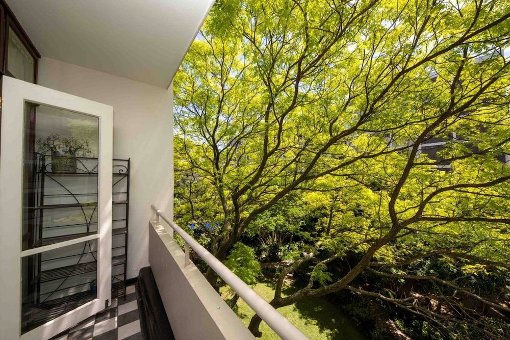 Central Urban Oasis With Garden View & Swimming Pool Studio (0 Bedroom) 21