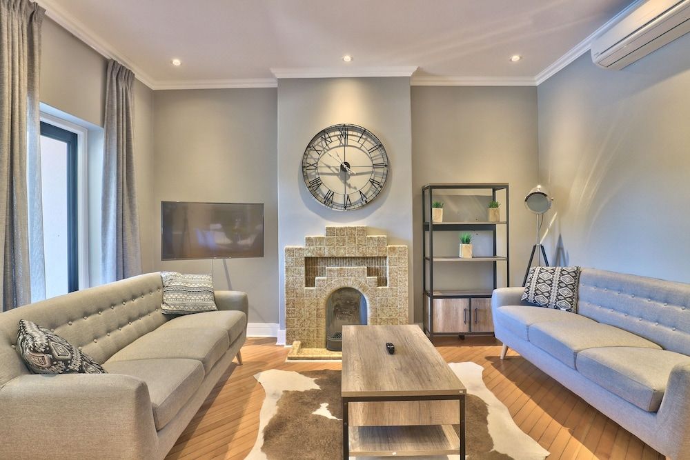 undefined Warwick Mansions 7 9