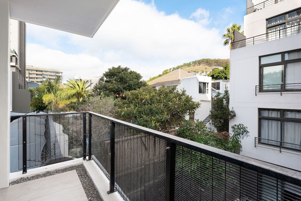 35 On Main 202 Comfort Apartment 12