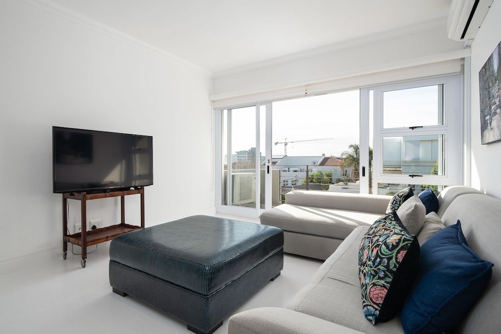 Bendennis 302 Comfort Apartment 11