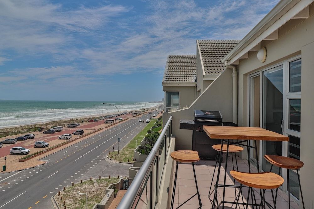 undefined Sea Spray B403 by CTHA 5