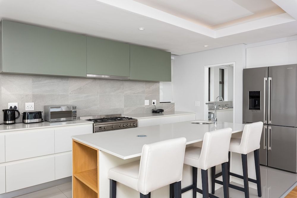 Sevenons 4B Luxury Apartment 15