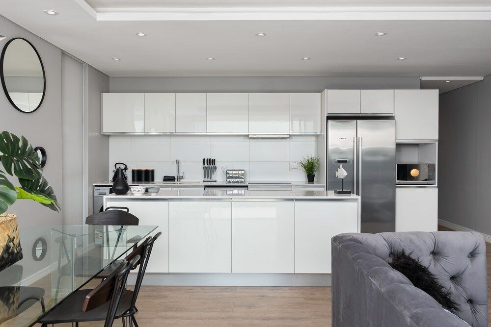 Warwick 401 - Adults Only Luxury Apartment 12