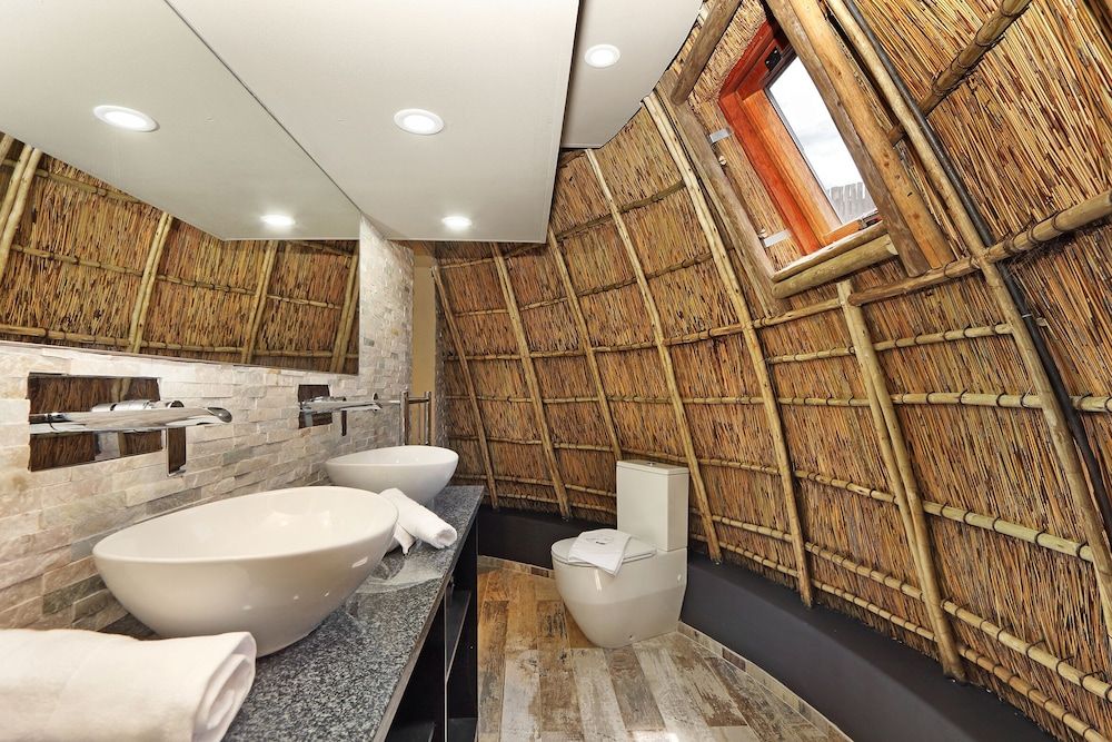 Garden Retreat - Adults Only Luxury Room 4