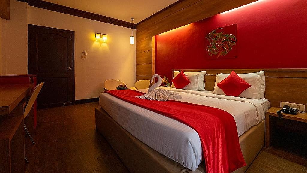 Executive River View Room