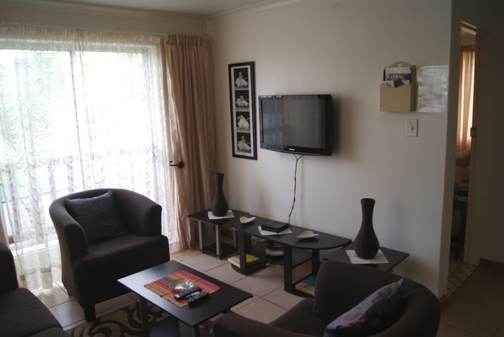 Serengeti Self Catering Units Standard Apartment, 2 Bedrooms 4