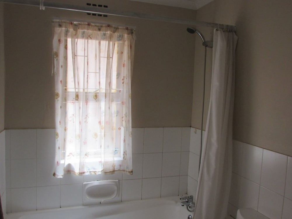 Serengeti Self Catering Units Standard Apartment, 2 Bedrooms 8