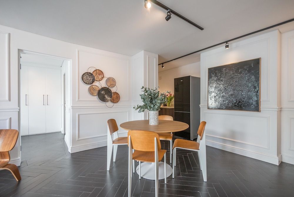 undefined Greenmarket 701 - Adults Only 3