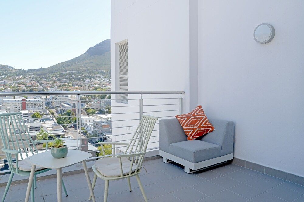 Naomi By Stay Amazing Design Penthouse 20