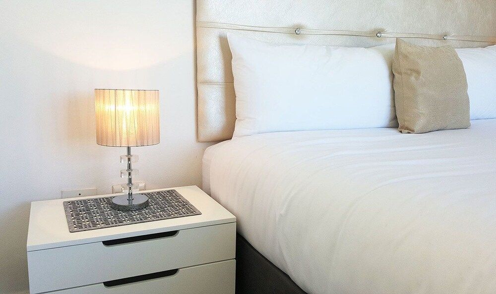 CBay58 Premium Double Room, 1 King Bed, Ensuite, Oceanfront 2