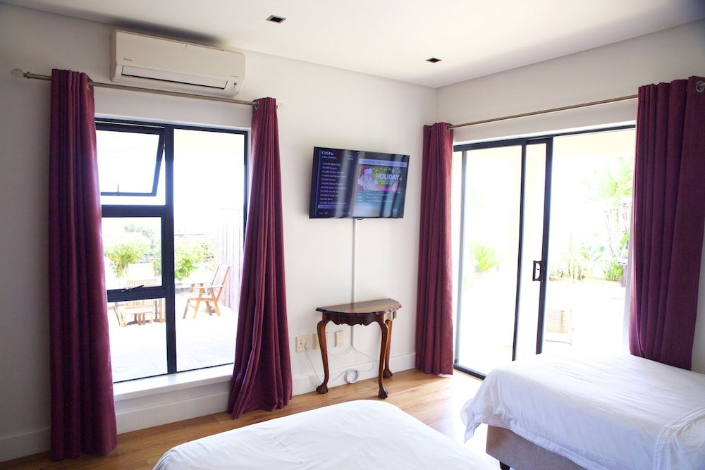 Oceana Villa Self Catering Family Villa 13