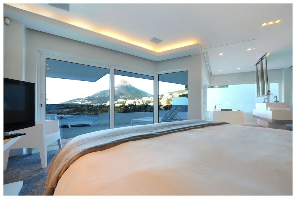 undefined Ebb Tide 2