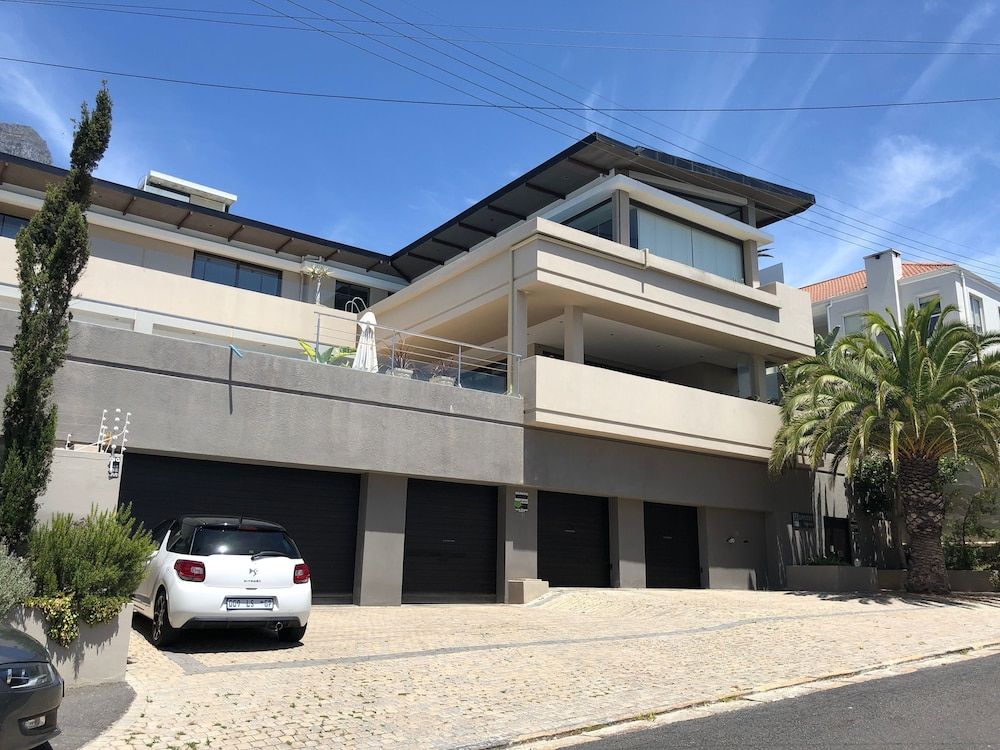 undefined Bantry Retreat - Adults Only