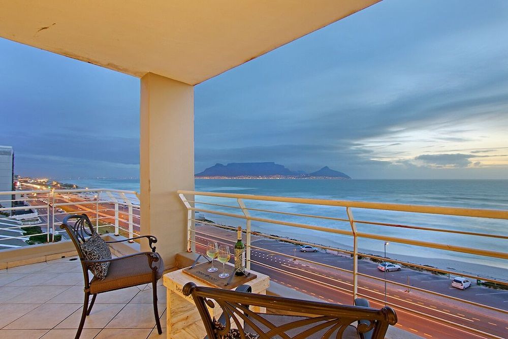 Ocean View C602 bt HostAgents Apartment (3 Bedrooms) 2