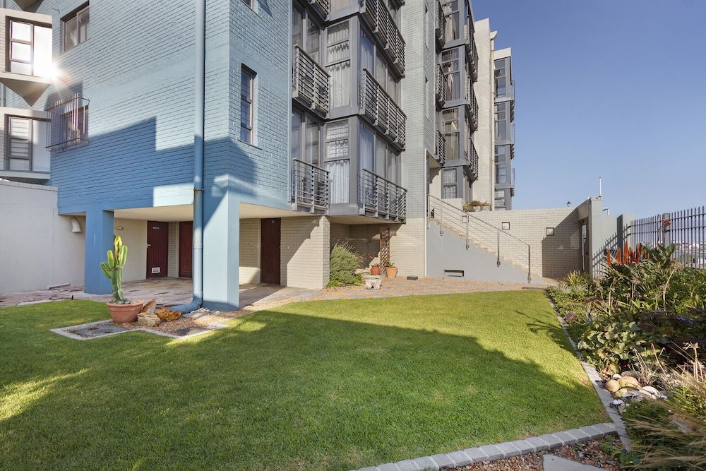 undefined Sand and See 302 7