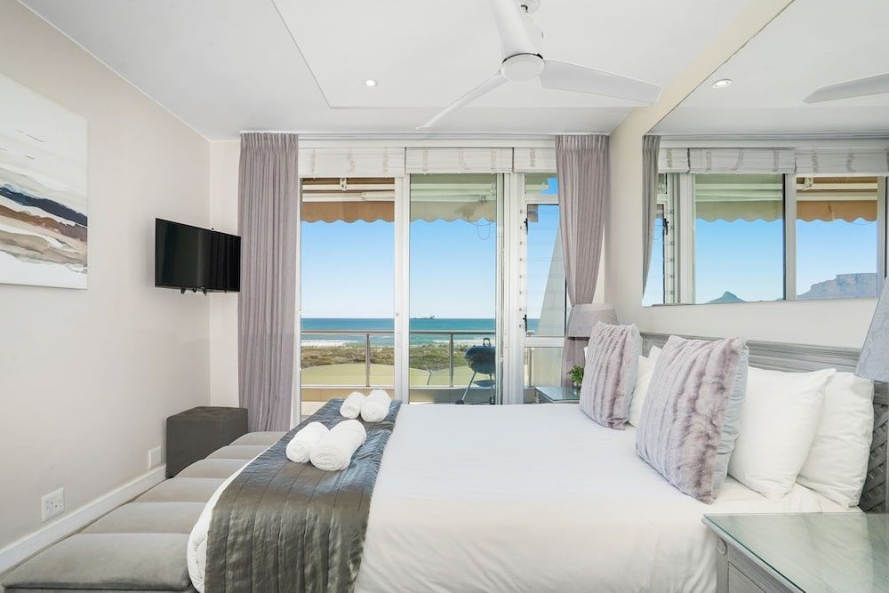 Dolphin Beach H106 Apartment (3 Bedrooms) 7