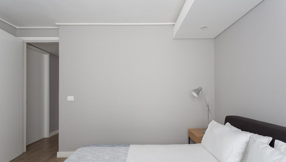 undefined 202 Warwick 9