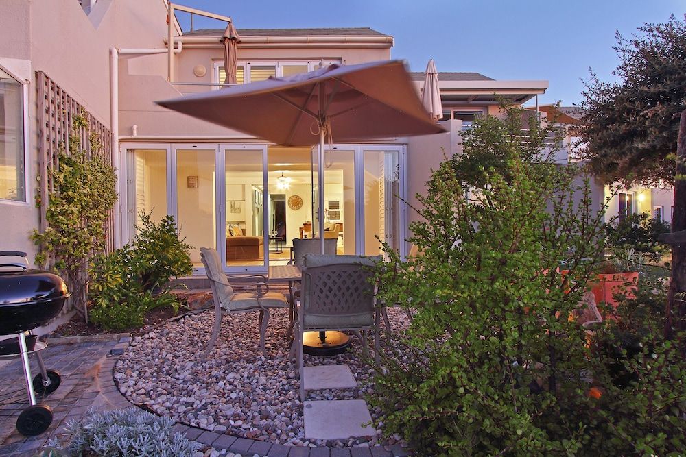 Marechale Way Apartment (1 Bedroom) 15