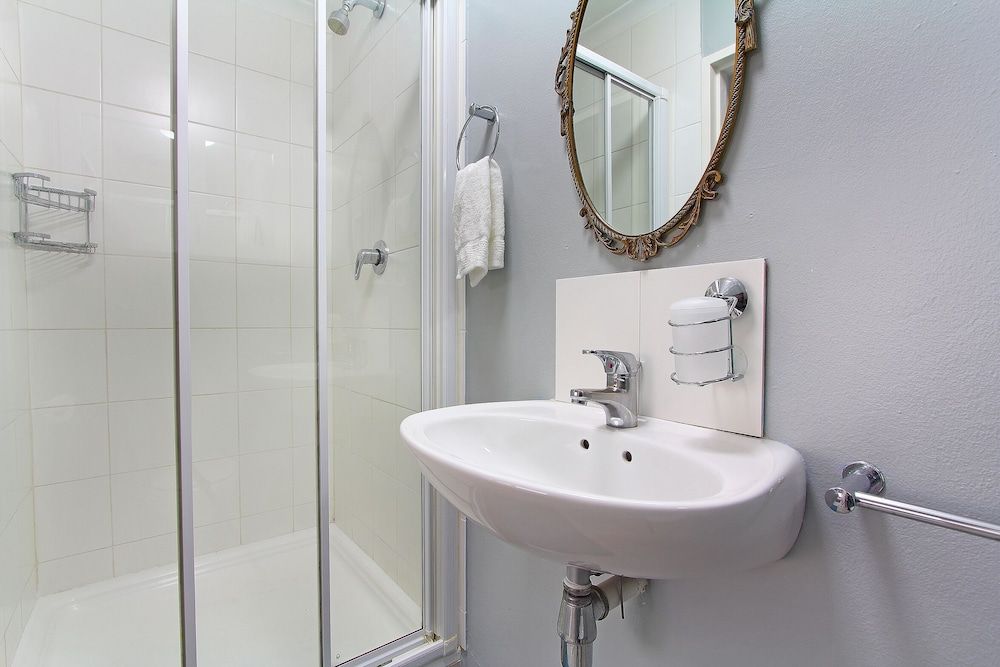 Marechale Way Apartment (1 Bedroom) 16