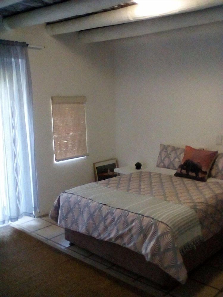 undefined The Manor House at Knorhoek Estate