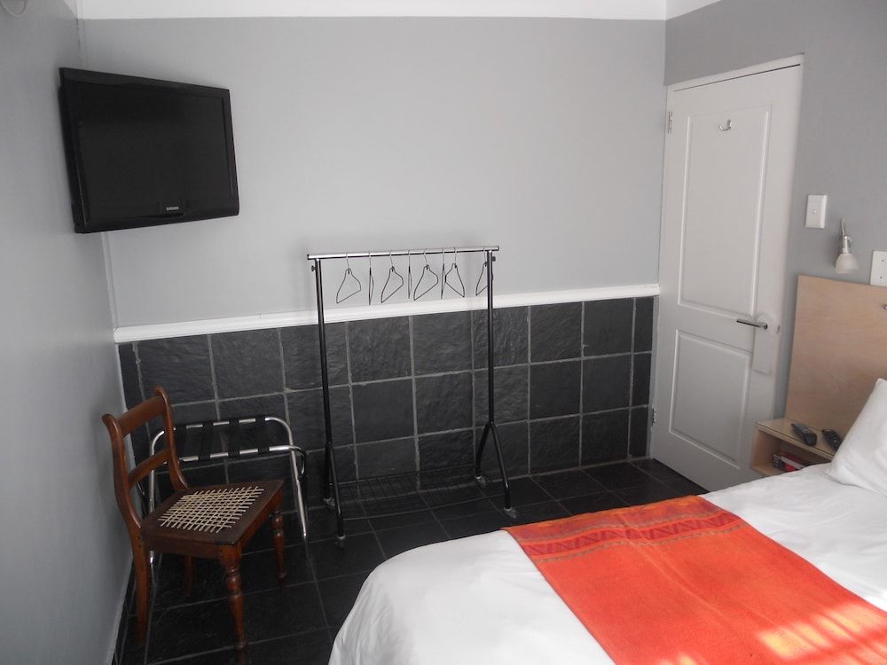 undefined Rose Lodge 6