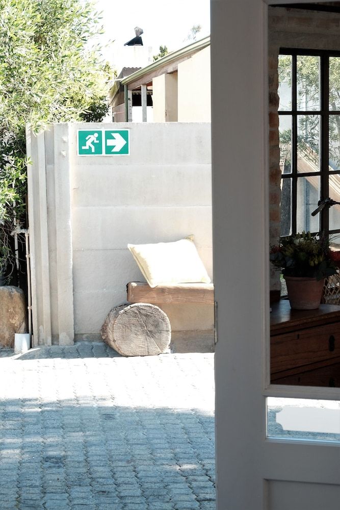 undefined The Yard - Hostel 9