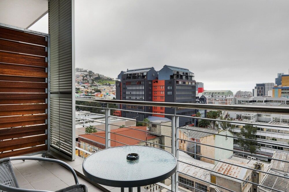 undefined Eco Balcony Sentinel Apartment 1006 2