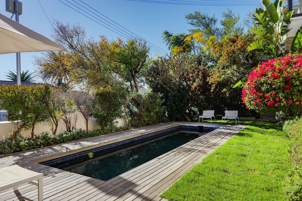 undefined Victorian Manor Apartment 6