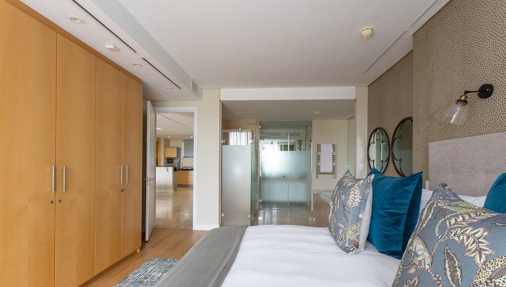 308 Juliette on the Waterfront Marina Apartment 11