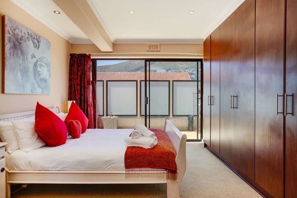 undefined Kingsgate Penthouse 54 4