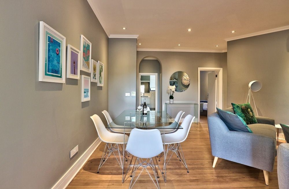 undefined Warwick Mansions 5