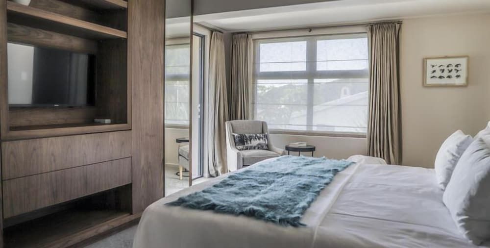 undefined Condo Carolina 3