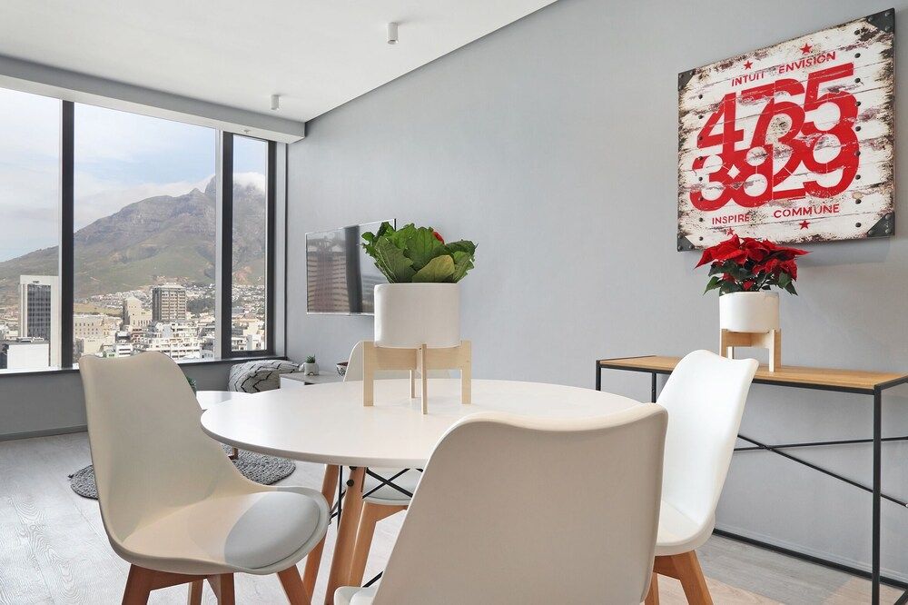 undefined 117 on Strand 1506 10