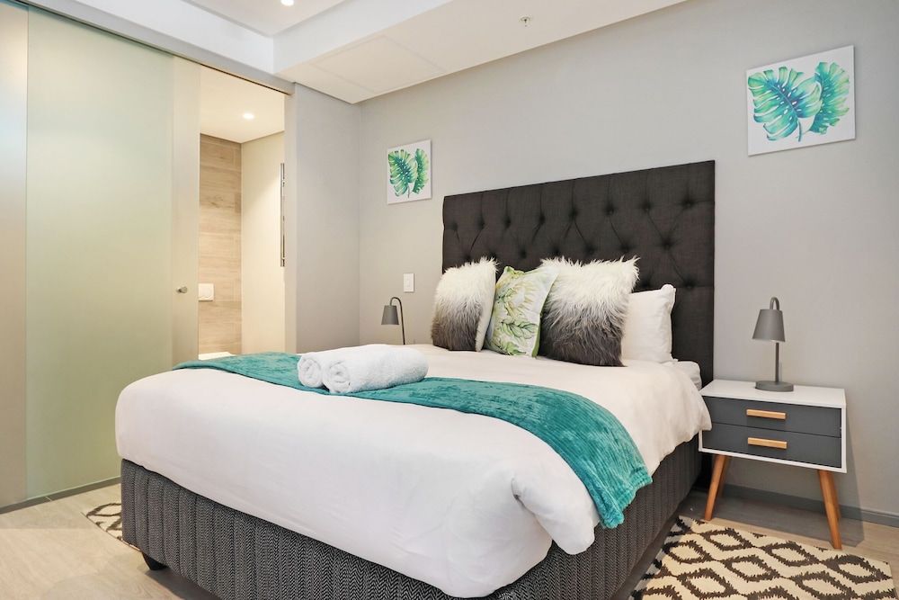 undefined 117 on Strand 1506 6