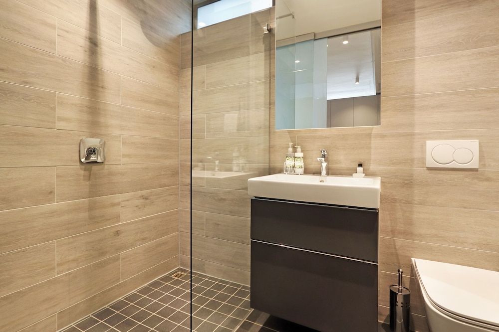 117 on Strand 1506 Grand Studio, 1 Bedroom 16