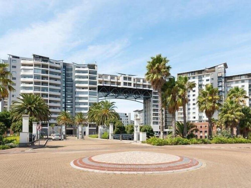 undefined Century City Boutique Apartments 3