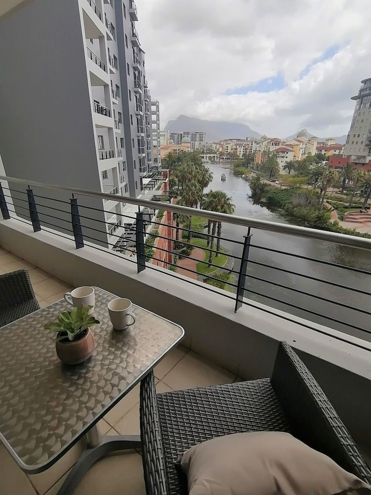 Century City Boutique Apartments Comfort Apartment 8