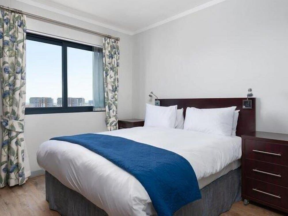 Century City Boutique Apartments Executive Apartment, 1 Bedroom (Knightsbridge 1002)