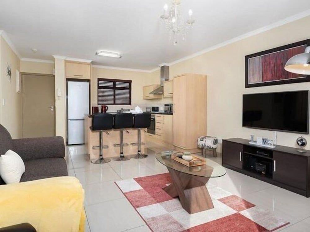Century City Boutique Apartments Basic Apartment, 1 Bedroom (Knightsbridge E404) 3