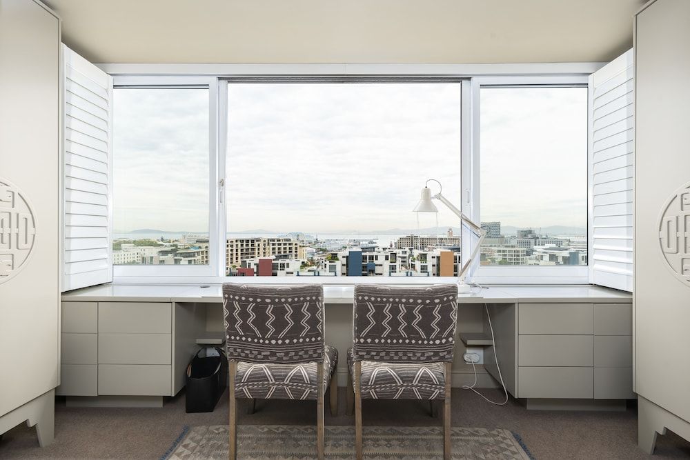 undefined Devonshire 706 9