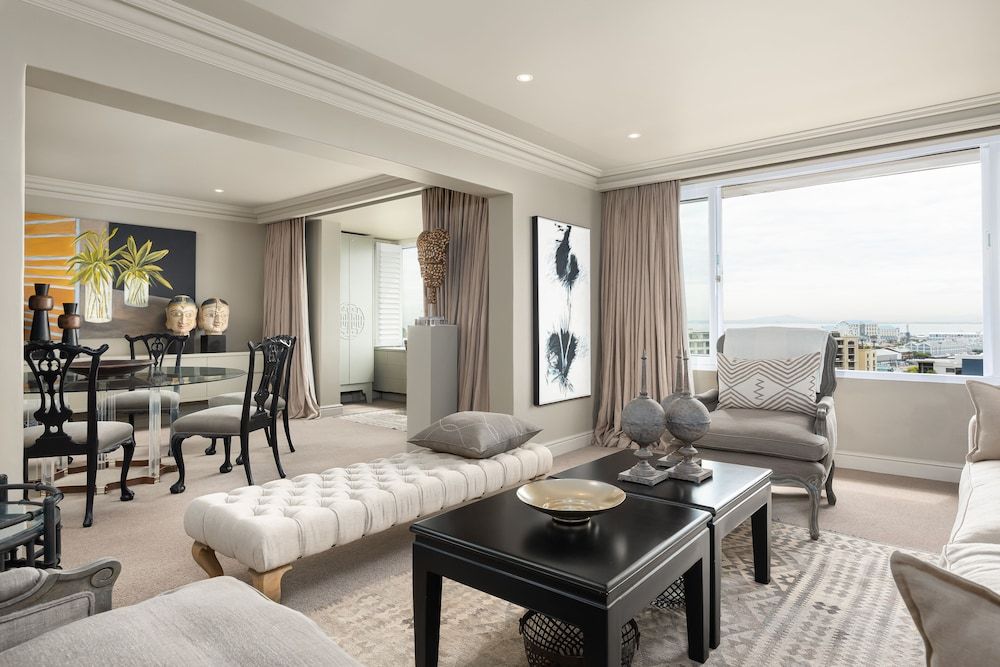 Devonshire 706 Luxury Apartment 15