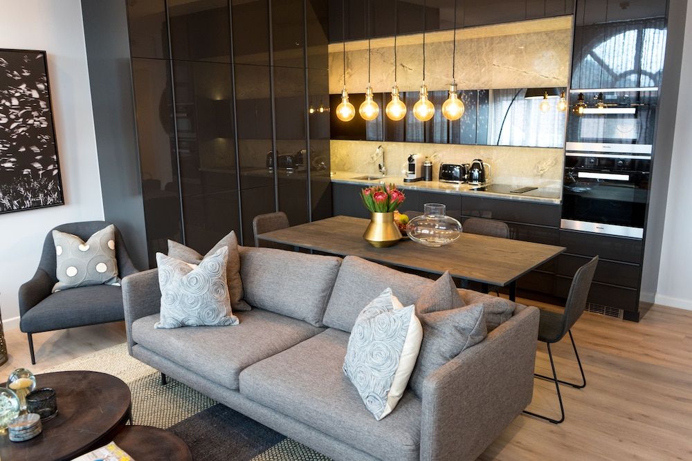 Kayleeway Apartments Executive Apartment, 2 Bedrooms 6