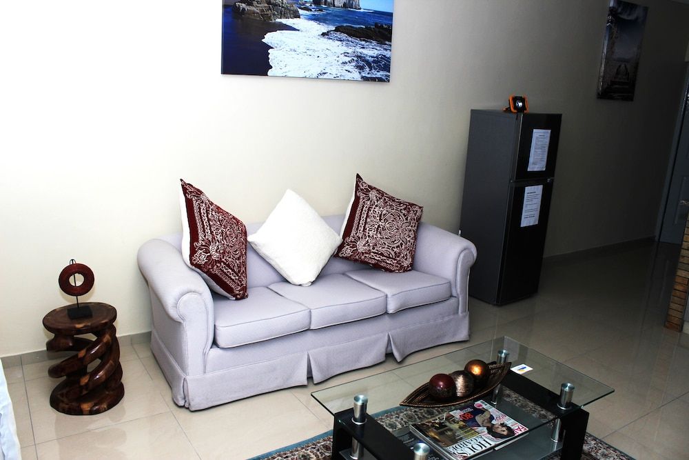 Cape Breeze Standard Apartment, Ground Floor 8