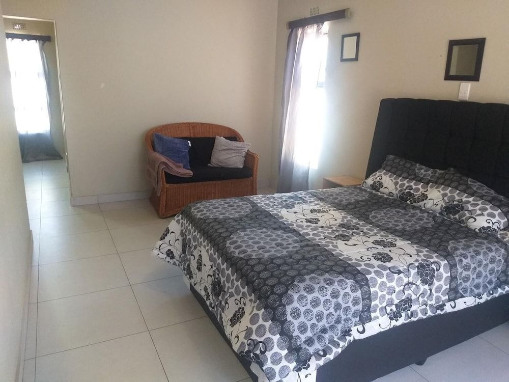 undefined Westcoast INN 8