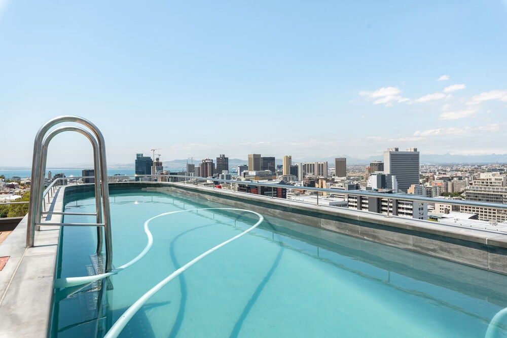 undefined FortyOnL 302