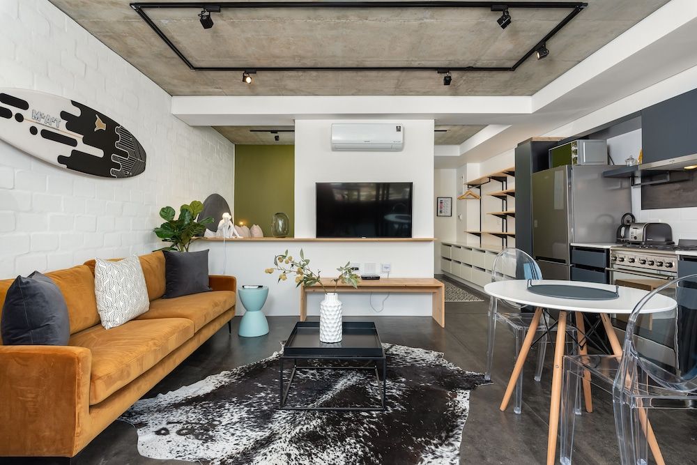 undefined FortyOnL 302 8