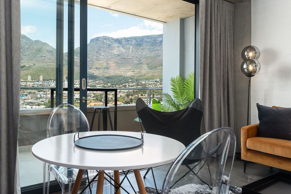 undefined FortyOnL 302 3