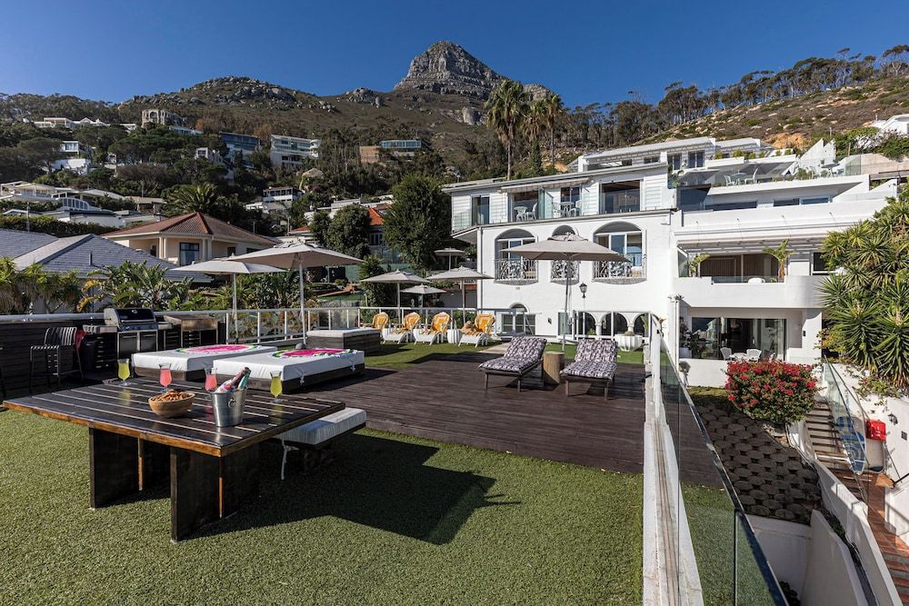 undefined Clifton YOLO Spaces – Clifton Sea View Apartments 8